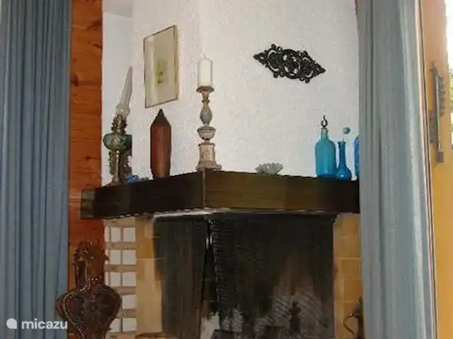 Charmant 3-kamer Appartement + WIFI huren in Zwitserland, Wallis, Morgins - appartement Goed werkende open haard.