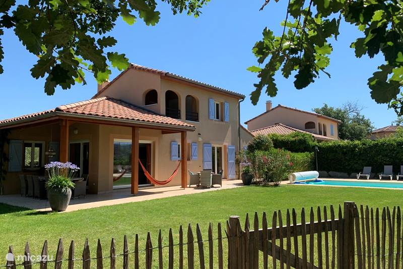 Vacation rental France, Ardèche, Vallon-Pont-d'Arc Villa Villa 10 Ardeche