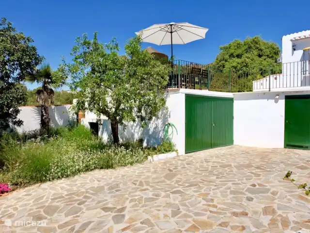 Villa Miraflores + Piscina Comares | Espagne, Costa del Sol, Comares - villa Il y a aussi un garage