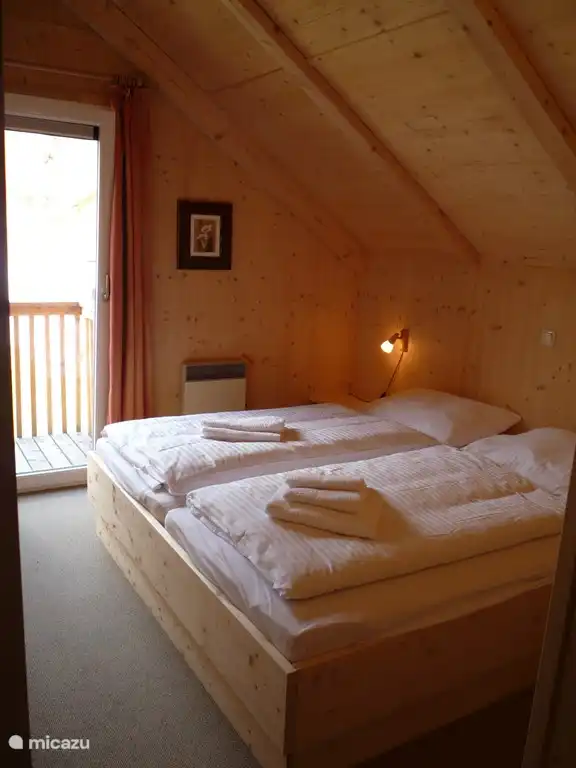 dormitorio n° 2 con cama de matrimonio