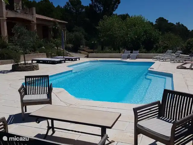Villa La Vesença | France, Hérault, Prades-sur-Vernazobre - maison de vacances Piscine en journée