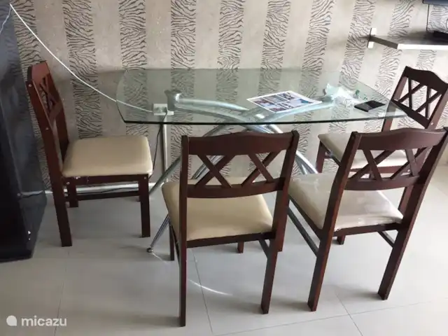 Appartement à Pattaya | Thaïlande, Côte orientale du golfe, Pattaya - studio coin repas 4 personnes max pour manger