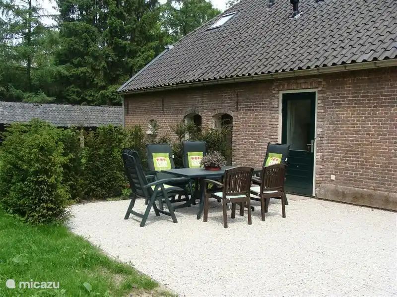 Terrasse direkt Erreichen von Lounge zu hören