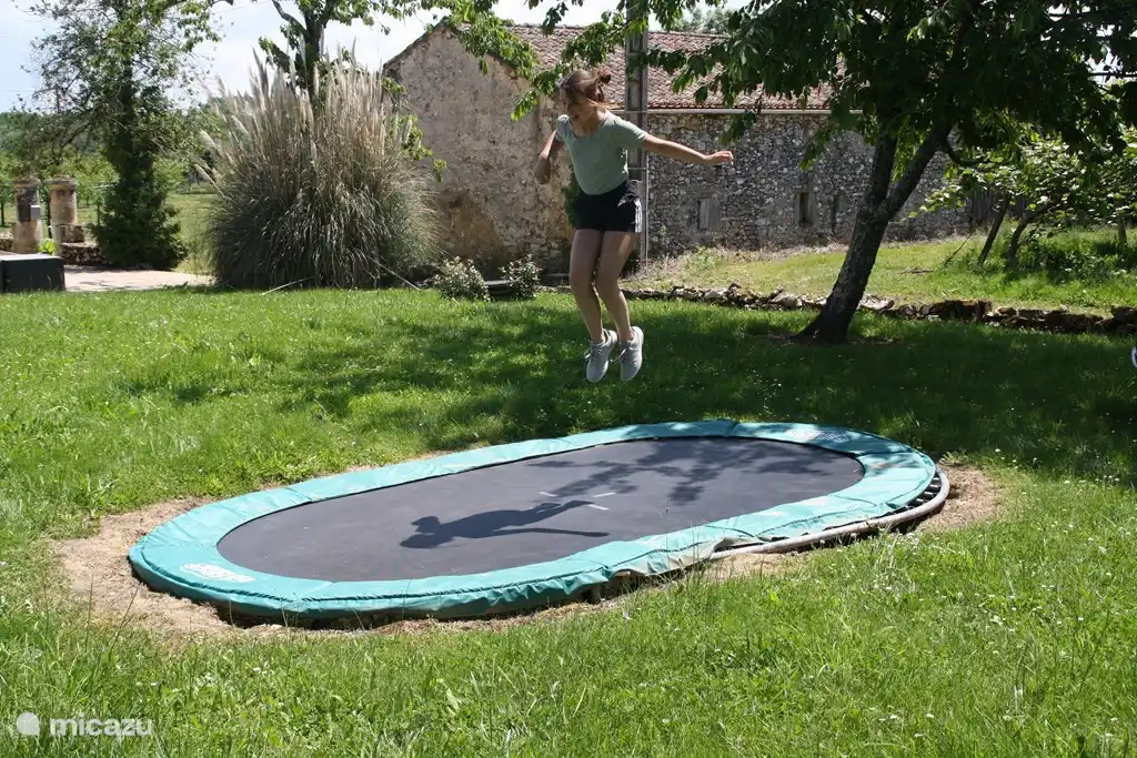 Trampolin vor Ort