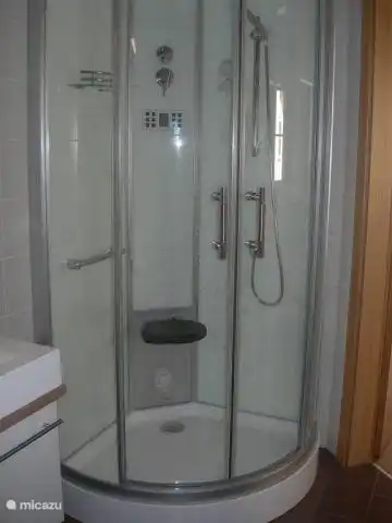 ... sala de vapor relajante.