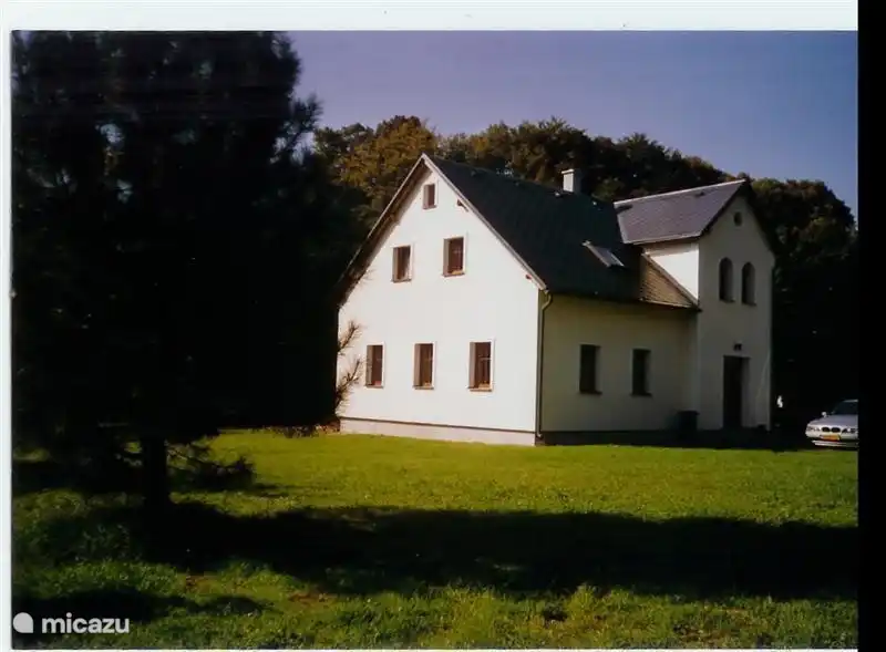 Rent Countryhouse in Zibridice, North Bohemia. Micazu