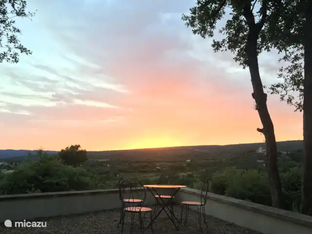 La Pinède : réf. et piscine refroidie | France, Vaucluse, Saint-Saturnin-lès-Apt - villa