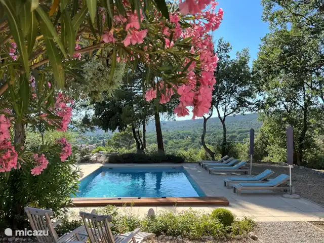 La Pinède : réf. et piscine refroidie | France, Vaucluse, Saint-Saturnin-lès-Apt - villa