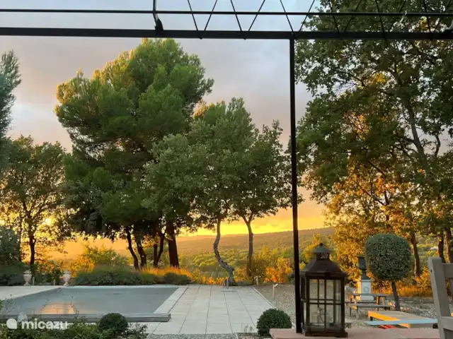La Pinède : réf. et piscine refroidie | France, Vaucluse, Saint-Saturnin-lès-Apt - villa