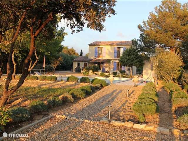 Maison de Vacances France, Vaucluse, Roussillon - villa La Pinède : réf. et piscine refroidie