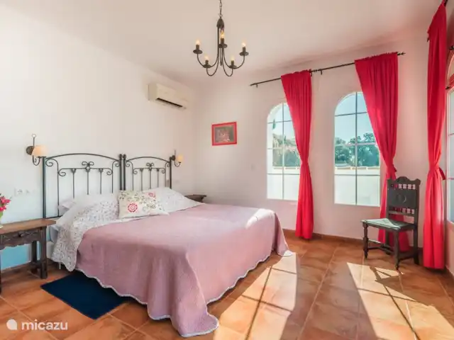 El Ancla huren in Spanje, Andalusië, Sayalonga - villa bovenslaapkamer