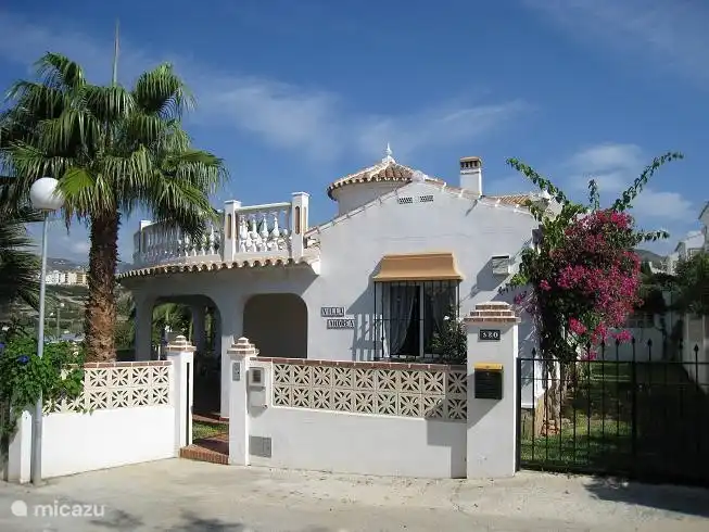Villa Villa Andrea, zee & rust in Torrox-Costa