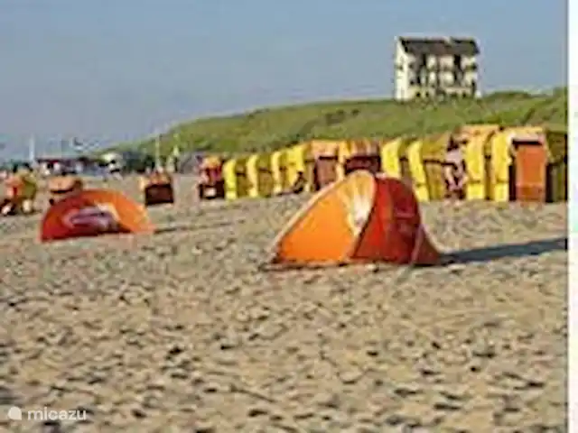 Playa en Países Bajos, Holanda del Norte, Bergen - casa vacacional montañas junto al mar