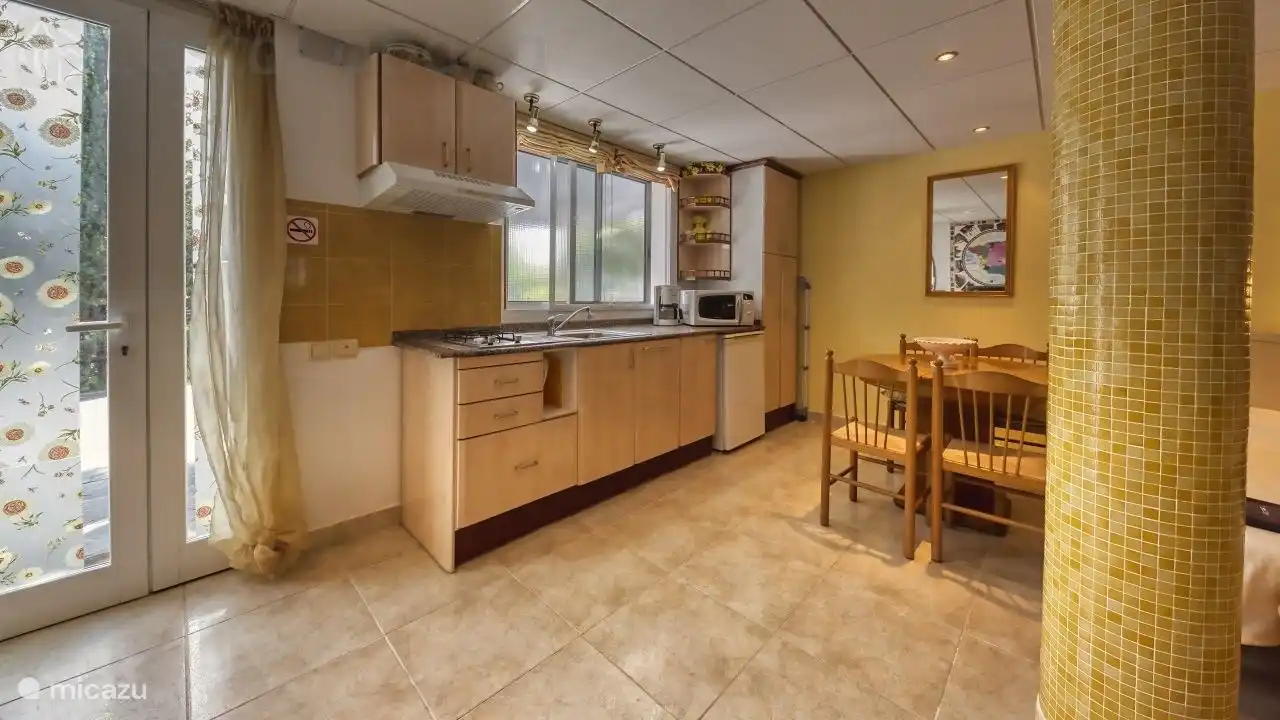 Keuken in het appartement linksonder