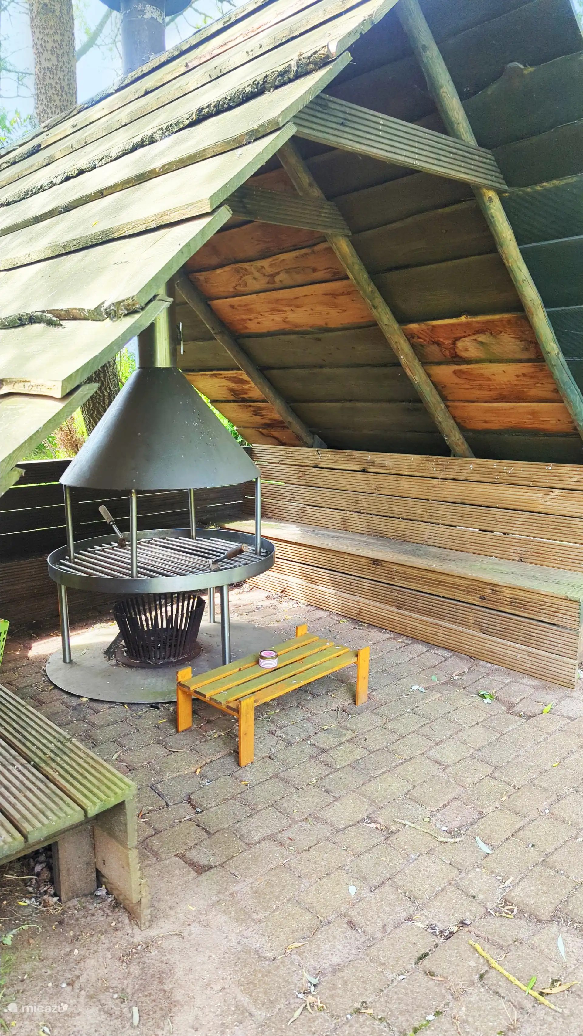 Baumhaus mitten in der Natur mit Klimaanlage e in Niederlande, Groningen, Westerwolde - blockhütte / lodge