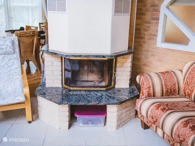 casa de campo / castillo en Países Bajos, Groninga, Westerwolde – Casa Iris, con piscina cubierta cálida privada fogón