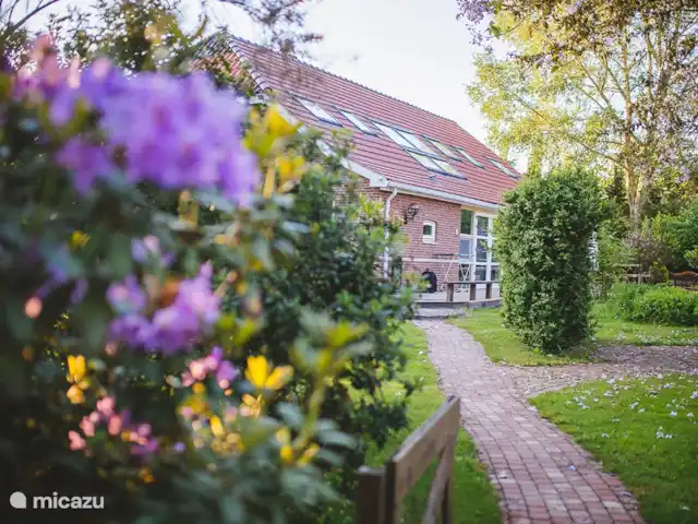 casa de campo / castillo en Países Bajos, Groninga, Westerwolde – Casa Iris, con piscina cubierta cálida privada lado