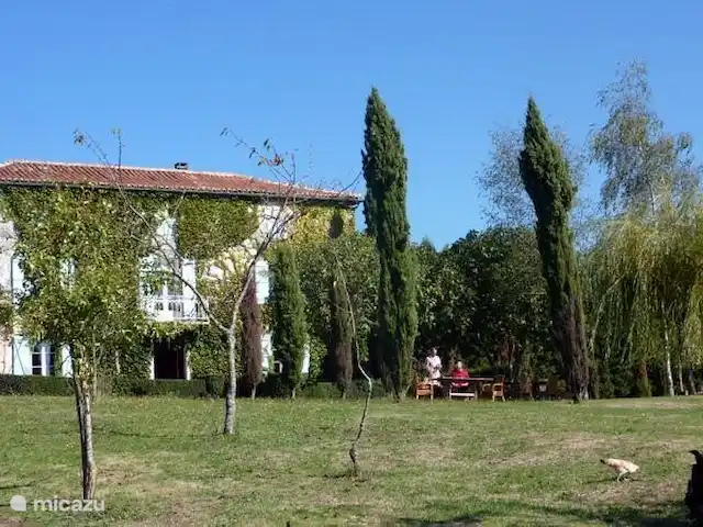 Village le Chat, Maison Meermin | France, Charente, Écuras - maison de vacances une ferme Auberge populaire (Pannivol) à proximité. cuisine délicieuse dans un cadre exceptionnel.