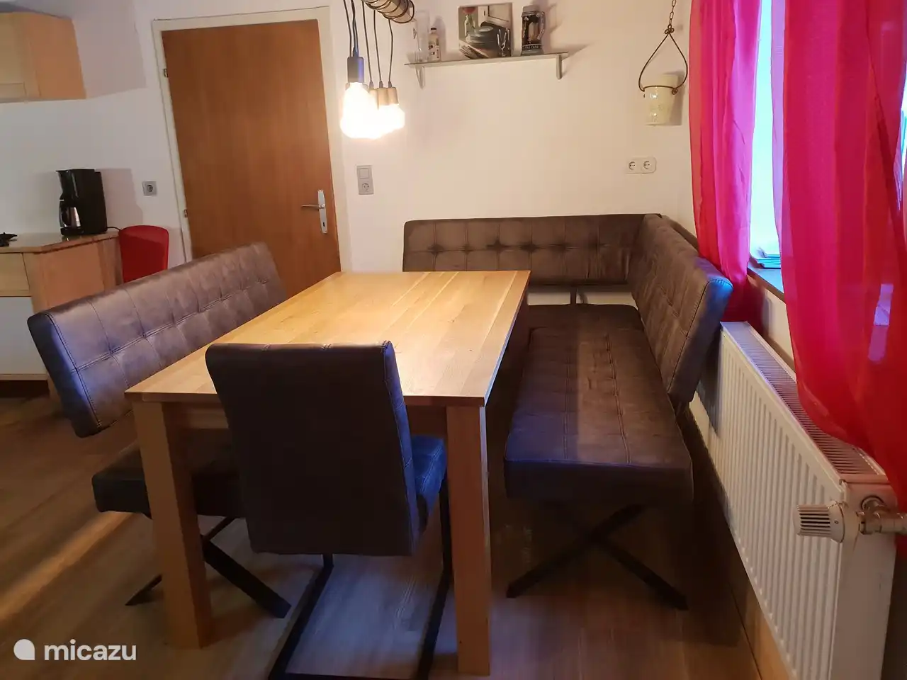 gemütliche Sitzecke in der Küche