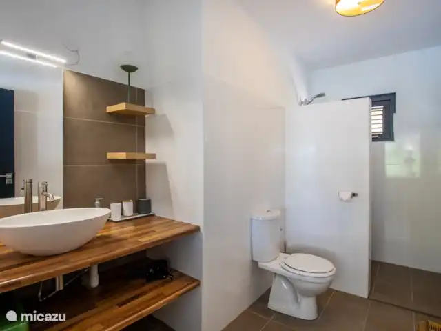 Villa salsa | Curaçao, Banda Ariba (est), Spaanse Water - villa Une des trois salles de bain