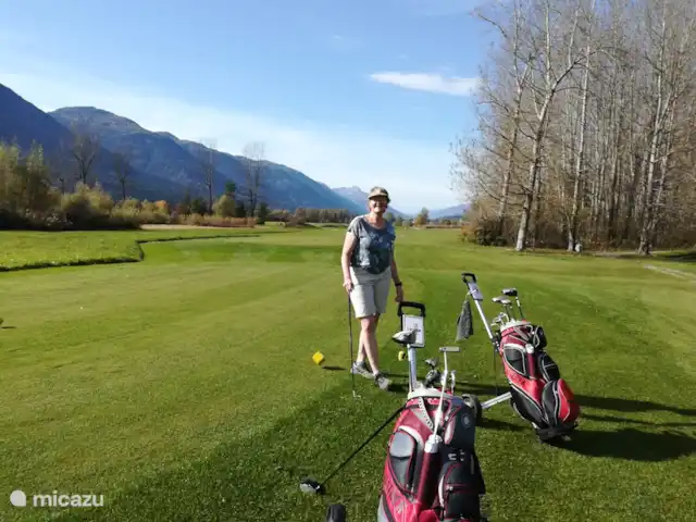 chalet en Austria, Carintia, Kötschach-Mauthen – casa de campo Nassfeld golf es un atractivo campo de golf de 18 hoyos cercano. Drautal Berg tiene un bonito campo de 9 hoyos par 3/4 con tarifas atractivas.