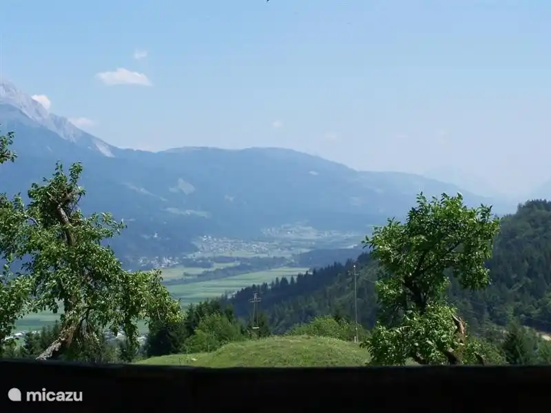 La vue sur la vallée depuis la terrasse de Lamprecht Bauer.