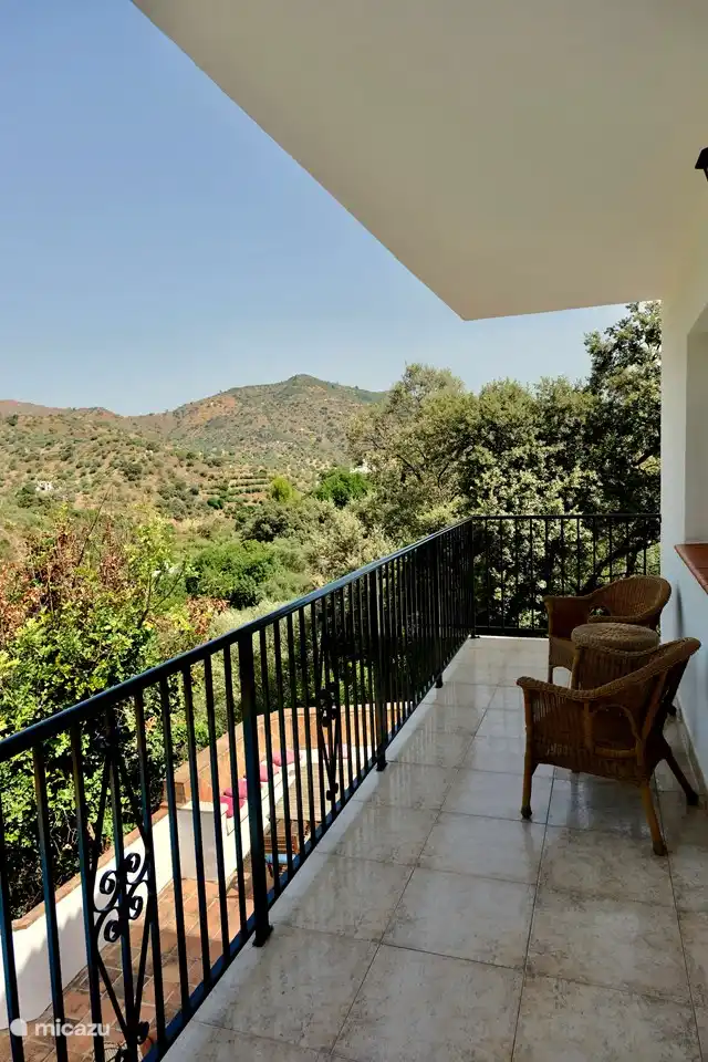 Balkon im Obergeschoss