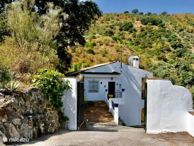 Villa Lola. Rust, natuur, prive-pool huren in Spanje, Costa del Sol, Comares - villa Entree