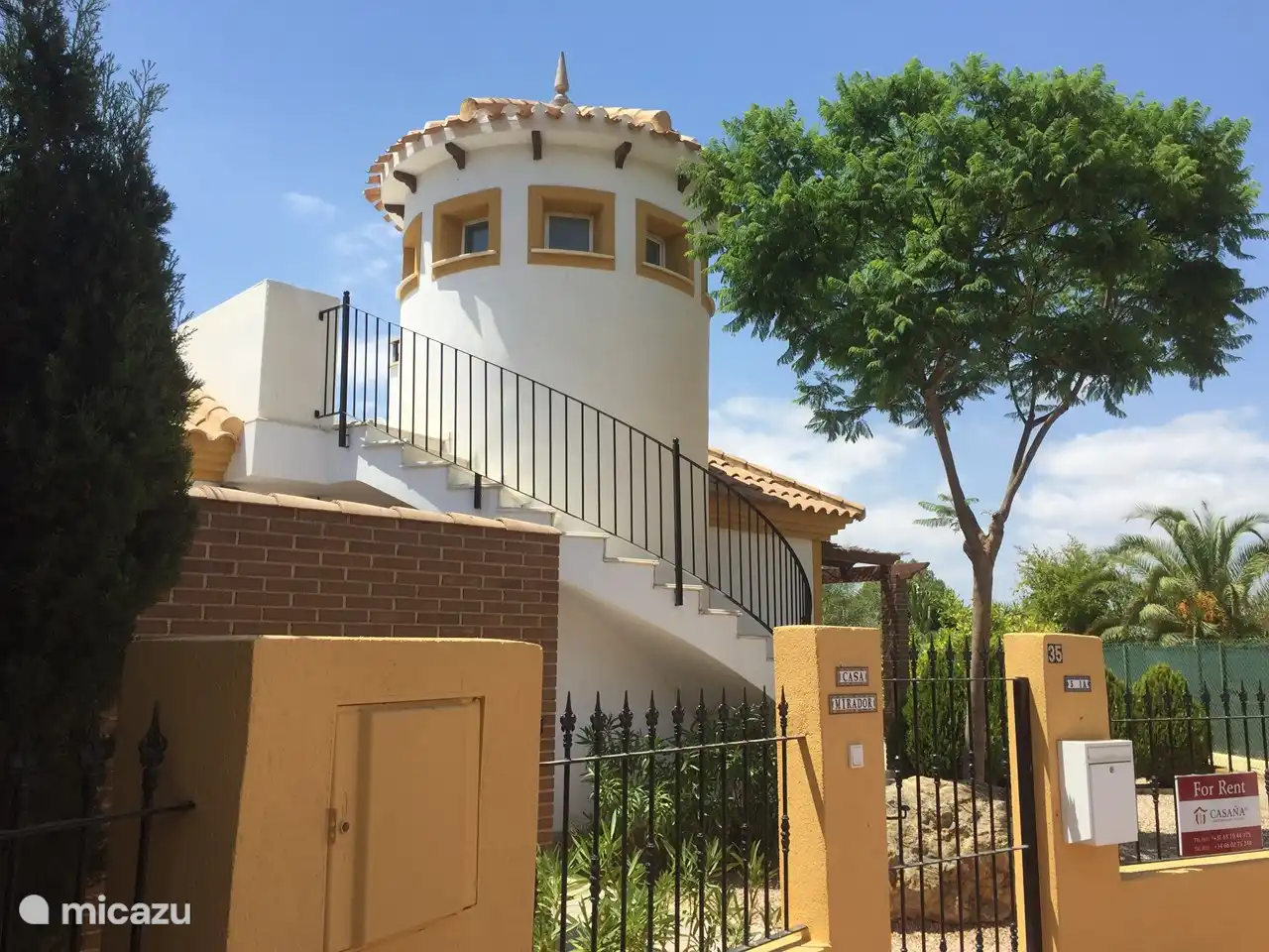 Casa Mirador avec place de parking privée pour votre véhicule.