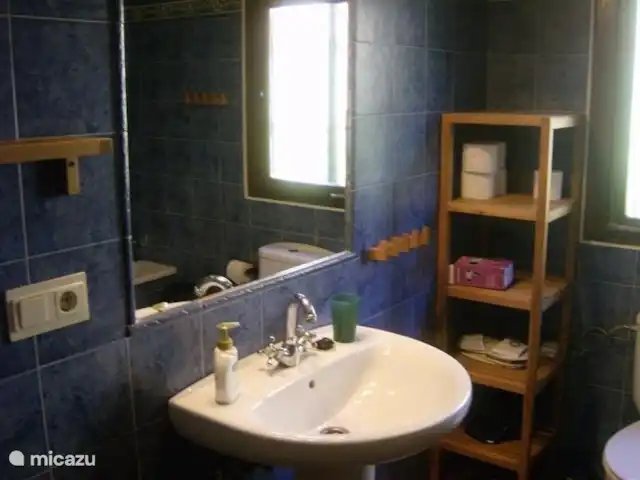 Villa Amarilla Andalousie Avec Piscine | Espagne, Costa del Sol, Comares - villa Vue dans la salle de bain principale.