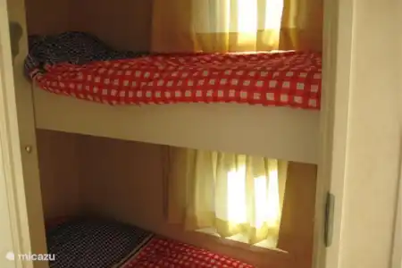 Vakantiehuis Nederland, Noord-Holland, Egmond aan den Hoef chalet Chalet Egmond a/d Hoef kleine slaapkamer