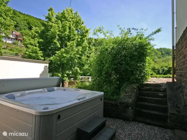 De Oude Pastorie huren in Duitsland, Eifel, Malberg - villa 6-persoons buitenspa