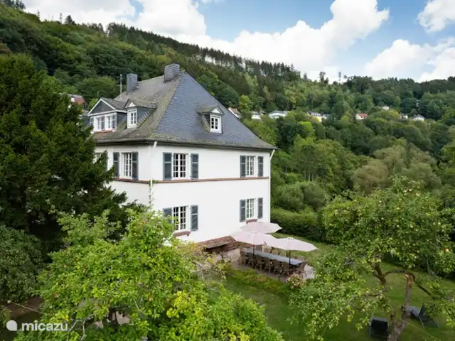 De Oude Pastorie huren in Duitsland, Eifel, Malberg - villa Terras met uitzicht