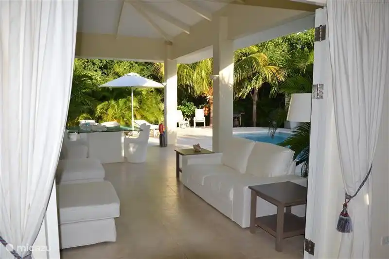 Villa Colina Dos in Curaçao, Banda Ariba (Ost), Seru Bottelier - Villa