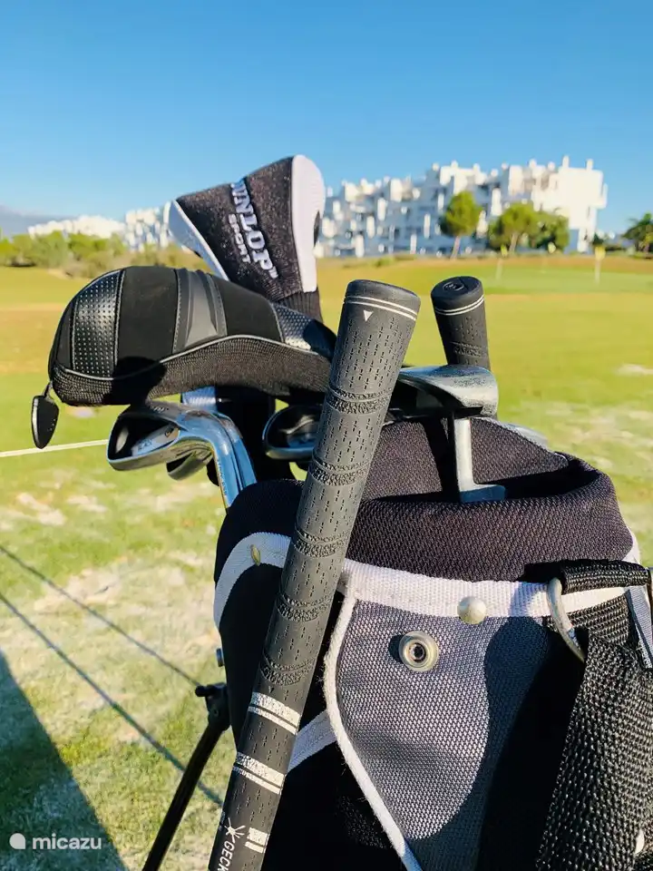 Das Golfset kann kostenlos genutzt werden.