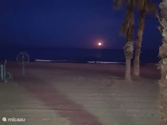 Casa cerca de dunas y mar en La Mata en España, Costa Blanca, La Mata - casa vacacional hermosa salida de la luna en la playa