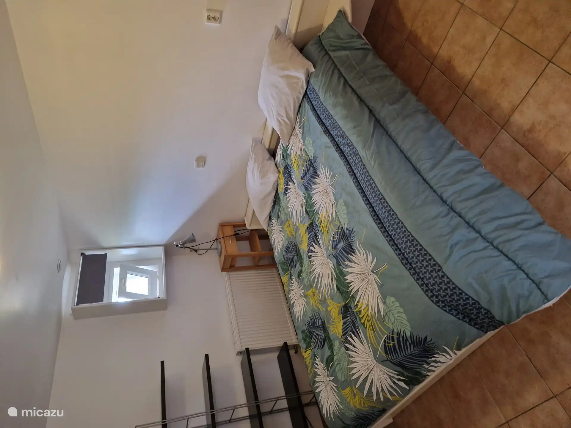 Schlafzimmer 1 mit Doppelbett