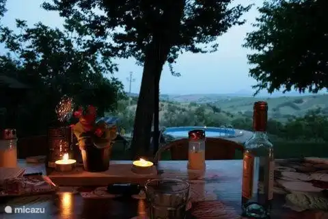 Now we wait on cricket sounds, fireflies and romance