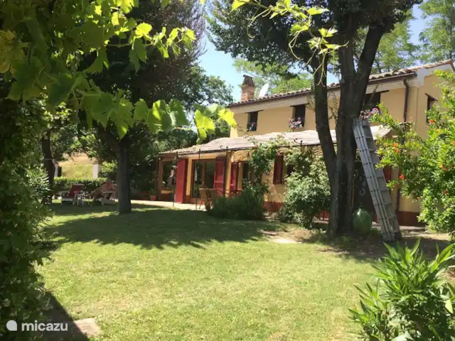 Casa d'Oro | Italie, Marche, Corinaldo - maison de vacances Il y a ici un silence auquel nous ne sommes plus habitués aux Pays-Bas. Parfois, vous n'entendez que les oiseaux.