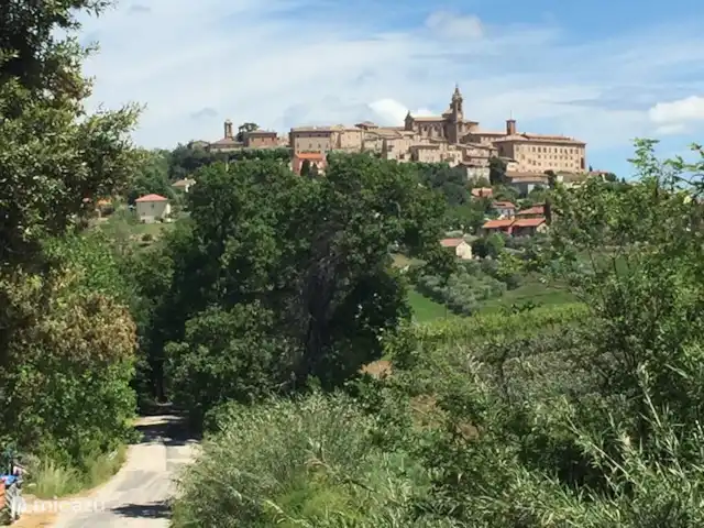 Casa d'Oro | Italie, Marche, Corinaldo - maison de vacances C'est une belle promenade jusqu'à la ville de Corinaldo en 30 minutes environ