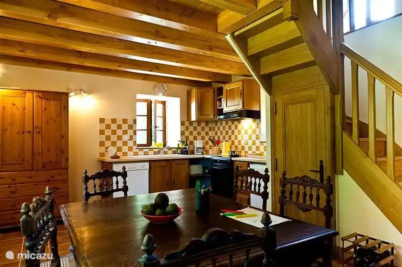 cocina/comedor casa rural