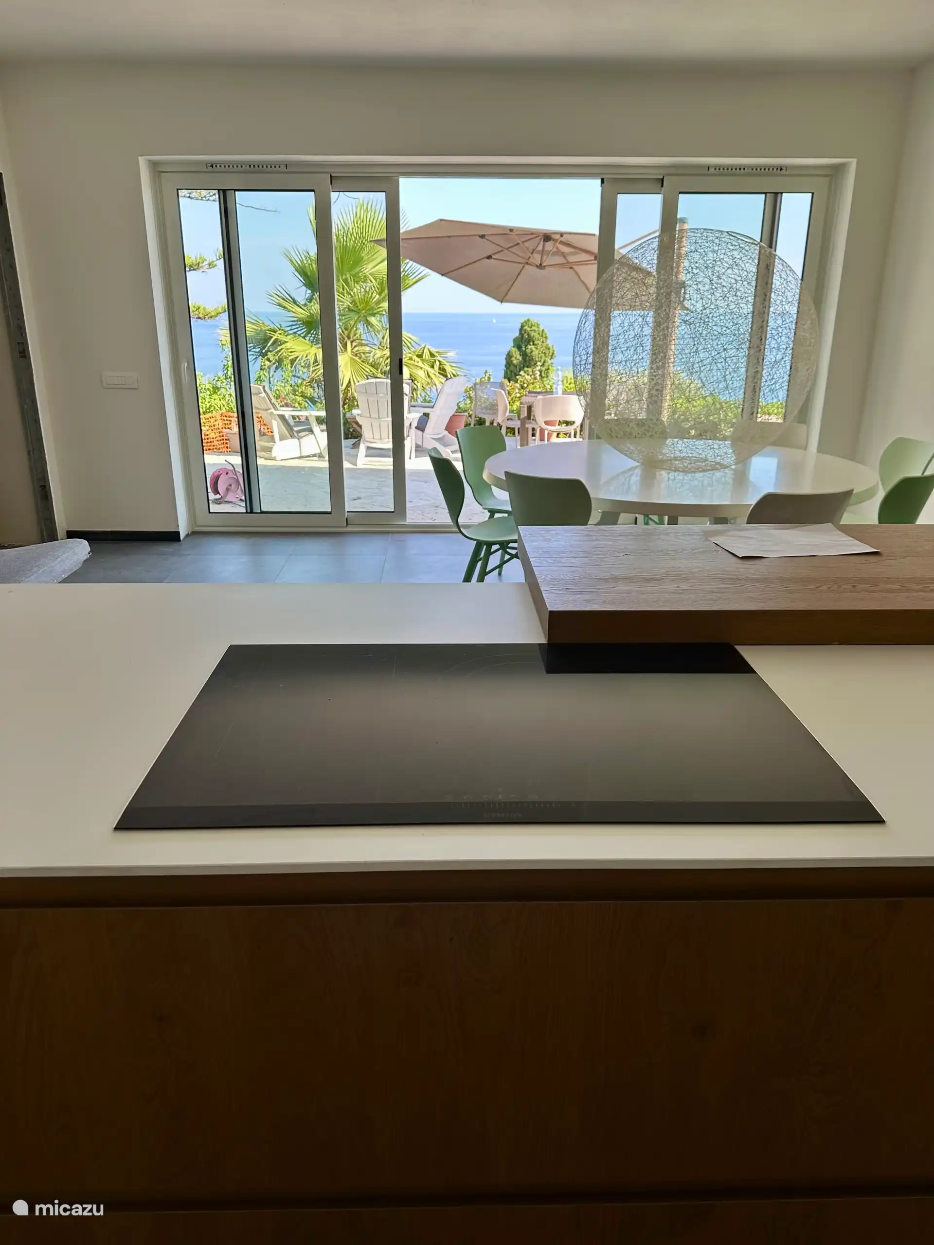 Do you want to cook with a view of the sea? This is possible in our brand new kitchen, very spacious and fully equipped (there are still some work to be done but the kitchen is almost ready).