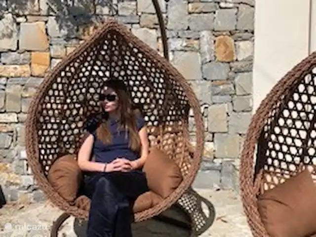 Villa 8 personnes BloemenRiviera | Italie, Ligurie, Piani Cipressa - villa Détendez-vous dans l'un de nos fauteuils suspendus, avec vue sur la mer