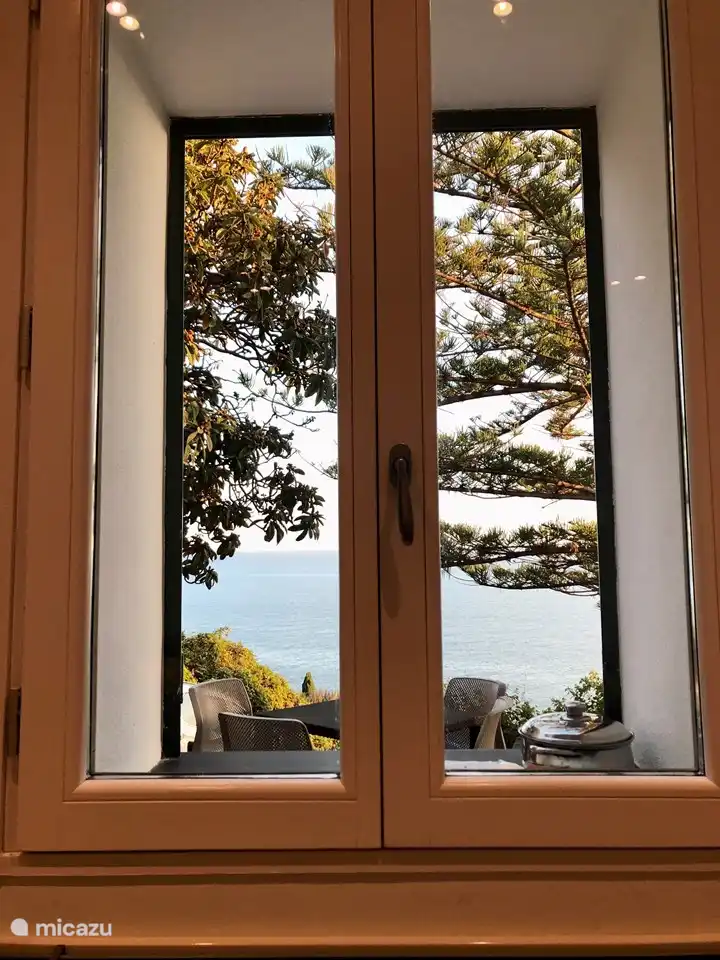 Toutes les chambres ont vue sur la mer.