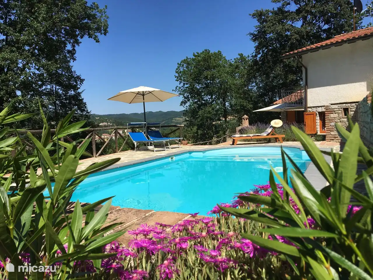 Walking, Italy, Umbria, Pietralunga, holiday house Casa Belvedere