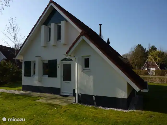 Pas de stress | Pays-Bas, Frise, Sint Nicolaasga - maison de vacances Façade de la maison de vacances NOSTRESS