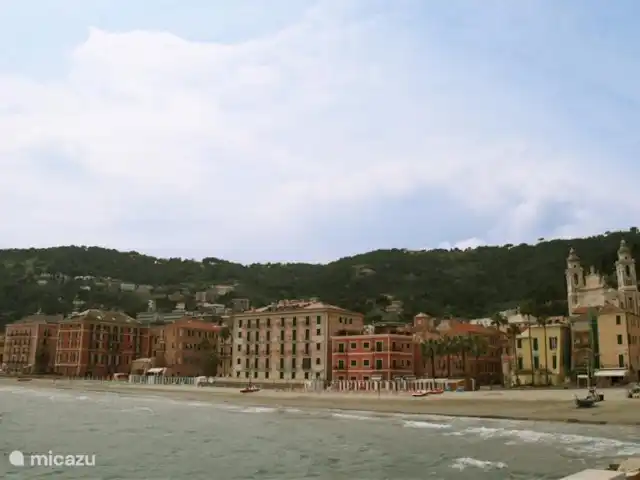 Villa Dolceacqua | Italie, Ligurie, Dolceacqua - villa La belle plage de lagueglia. Riviera comme dans les années 60